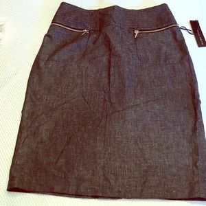 Women’s Willi Smith Pencil Skirt w/ zipper detail